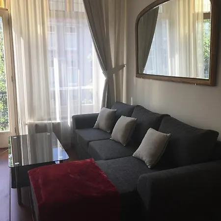 Museum Square Apartment Amsterdam