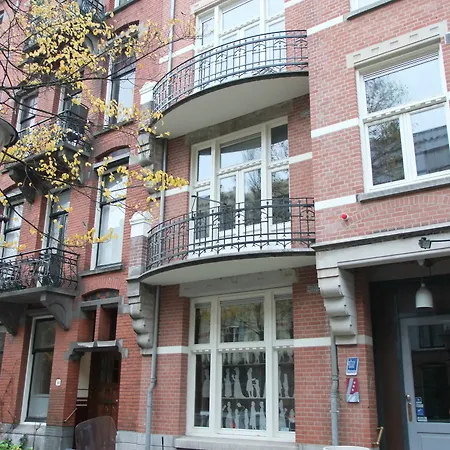 Apartment Museum Square Apartment *