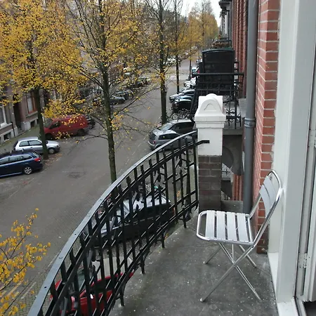 Museum Square Apartmán